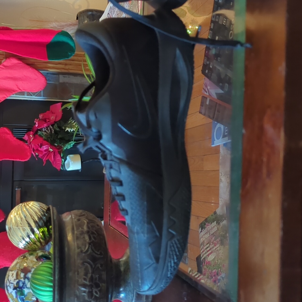 Nike Precision 6 Basketball Shoes